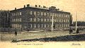 Вид на «общежитие-1 для господ студентов» и на площадку будущей библиотеки в 1890 году